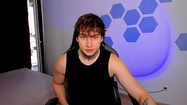 Chris Tyson online show from 08/04/26, 03:03