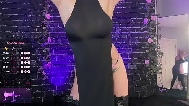 Snapshot of AmberJade_AmJ chatting on 02/08/25, 01:43 AmberJade AmJ online show from 02/08/25, 01:43