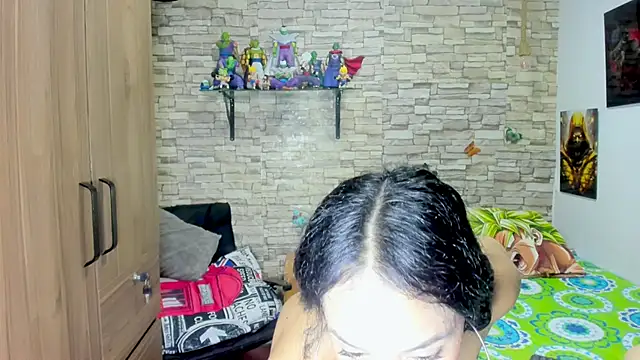 Snapshot of kaiagerbes3 chatting on 02/14/26, 06:48 kaiagerbes3 online show from 02/14/26, 06:48