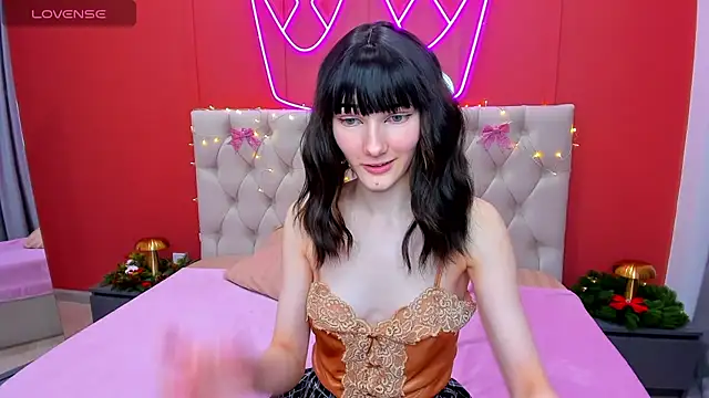 Snapshot of Lili_flowerr chatting on 01/10/25, 09:02 Lili flowerr online show from 01/10/25, 09:02