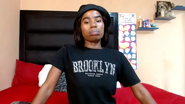 LongPussyLipsxx online show from 01/24/25, 08:43