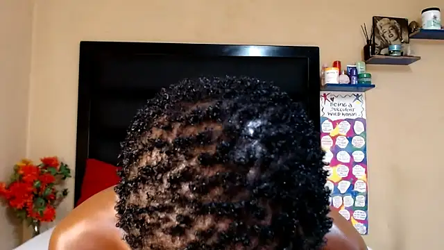 LongPussyLipsxx online show from 02/18/25, 03:21