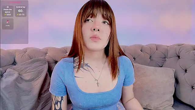 Fluffy Bubble21 online show from 09/10/25, 03:17