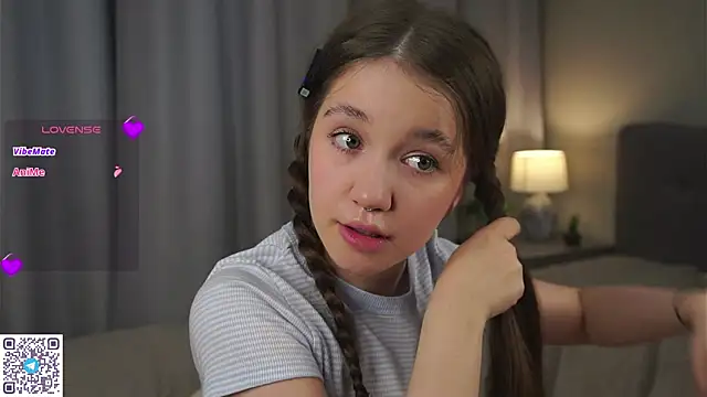 AmiLewis online show from 02/11/25, 04:11