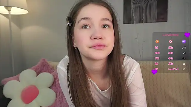 AmiLewis online show from 02/19/25, 01:08