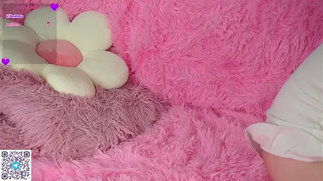 AmiLewis online show from 02/24/25, 04:16