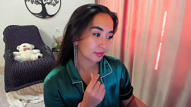 worldofkim online show from 09/09/25, 04:01