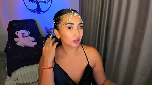 worldofkim online show from 09/18/25, 10:45