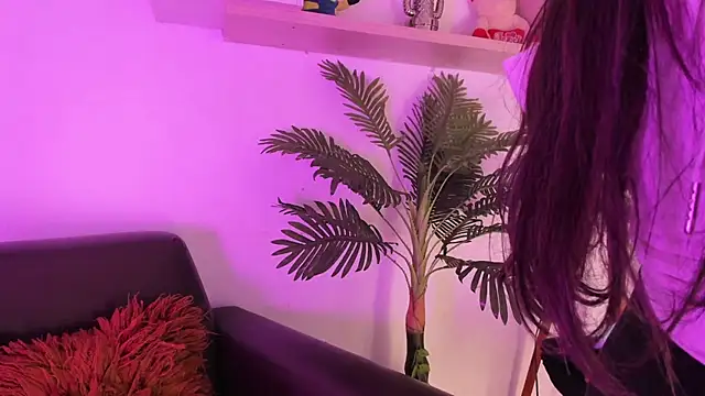 Miia Thompsonn online show from 01/21/25, 03:15