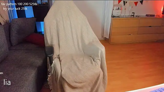 lil lia online show from 02/20/25, 09:53