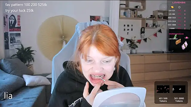 lil lia online show from 09/29/25, 04:50