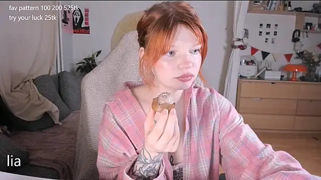 lil lia online show from 02/22/26, 09:24