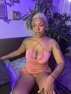 haiiley more online show from 03/13/25, 03:54