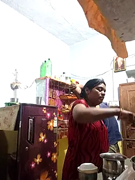 priyadarshiPRIYASEXCPL223 online show from 04/19/26, 01:38