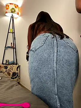 Snapshot of Miss__Malaika chatting on 12/04/24, 10:02 Miss Malaika online show from 12/04/24, 10:02