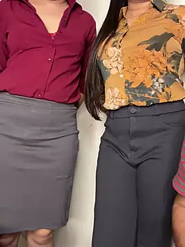 Snapshot of Miss__Malaika chatting on 12/11/24, 08:15 Miss Malaika online show from 12/11/24, 08:15