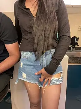 Snapshot of Miss__Malaika chatting on 03/02/25, 01:27 Miss Malaika online show from 03/02/25, 01:27