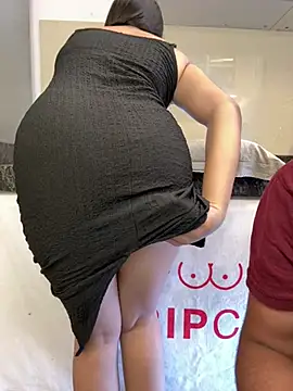 Snapshot of Miss__Malaika chatting on 03/23/25, 06:05 Miss Malaika online show from 03/23/25, 06:05