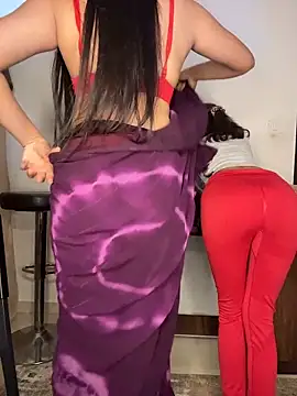 Snapshot of Miss__Malaika chatting on 11/07/25, 06:46 Miss Malaika online show from 11/07/25, 06:46