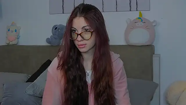 CassKiera online show from 10/18/25, 04:59