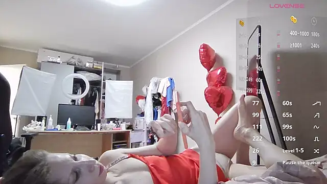 Snapshot of AdrianaSea chatting on 03/22/25, 12:25 AdrianaSea online show from 03/22/25, 12:25