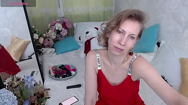Snapshot of AdrianaSea chatting on 05/25/26, 10:54 AdrianaSea online show from 05/25/26, 10:54
