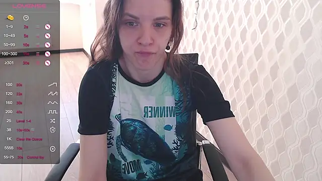 LisaHeart online show from 01/14/25, 05:40