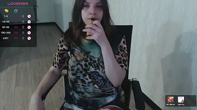 LisaHeart online show from 04/15/26, 06:26