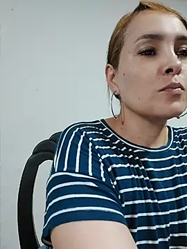 Miss Agatha online show from 03/26/26, 11:54