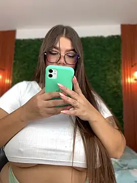 Michellesexxy online show from 01/28/25, 07:22