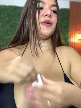 Michellesexxy online show from 02/09/25, 03:43