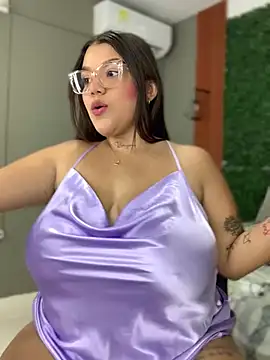 Michellesexxy online show from 03/13/25, 03:44