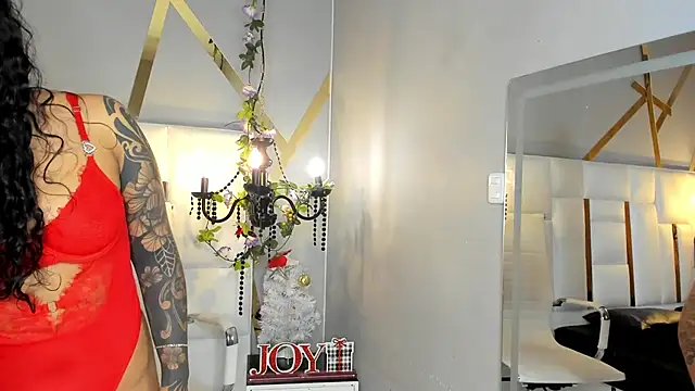 Snapshot of magic_marg chatting on 12/16/24, 09:20 magic marg online show from 12/16/24, 09:20