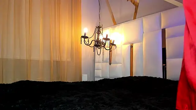 Snapshot of magic_marg chatting on 12/17/24, 11:49 magic marg online show from 12/17/24, 11:49