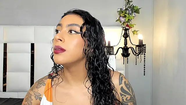 Snapshot of magic_marg chatting on 01/20/25, 09:01 magic marg online show from 01/20/25, 09:01