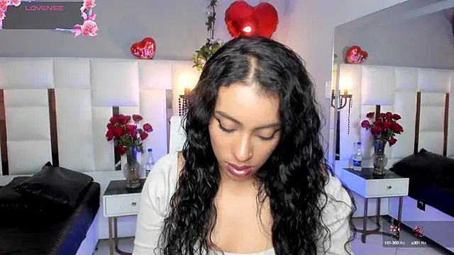 Snapshot of magic_marg chatting on 02/20/25, 08:36 magic marg online show from 02/20/25, 08:36