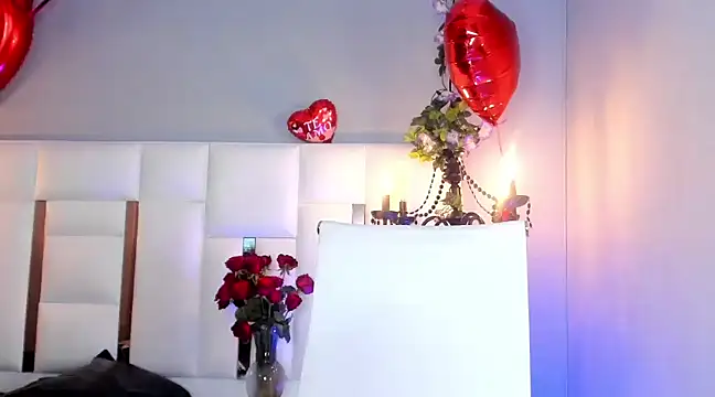 Snapshot of magic_marg chatting on 02/20/25, 11:43 magic marg online show from 02/20/25, 11:43