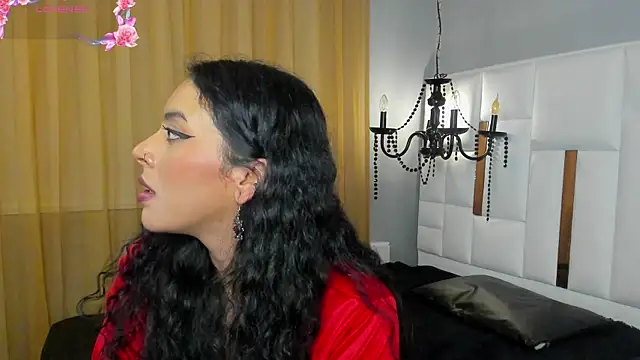 Snapshot of magic_marg chatting on 03/11/25, 12:00 magic marg online show from 03/11/25, 12:00