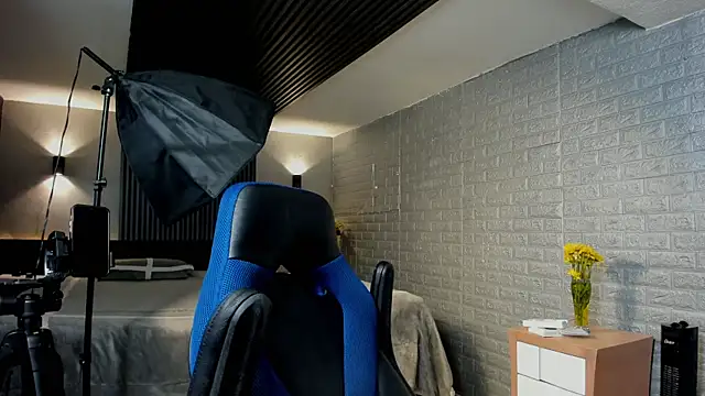 Snapshot of magic_marg chatting on 09/23/25, 09:29 magic marg online show from 09/23/25, 09:29