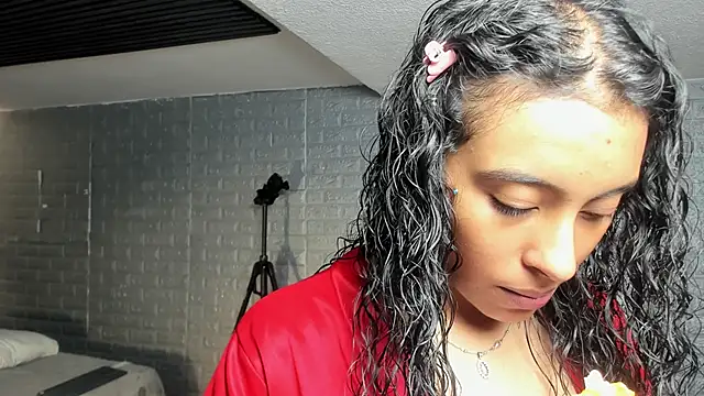 Snapshot of magic_marg chatting on 10/08/25, 08:28 magic marg online show from 10/08/25, 08:28