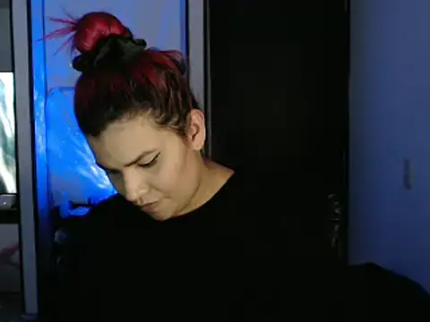 CarolinaRincon online show from 02/11/25, 11:12