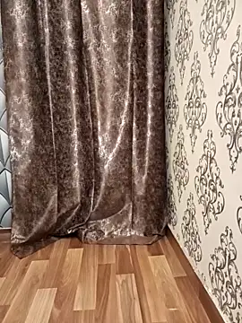 Snapshot of Mishika_Gill chatting on 03/19/25, 06:35 Mishika Gill online show from 03/19/25, 06:35