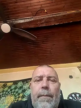 bobosse83 online show from 10/05/25, 11:52