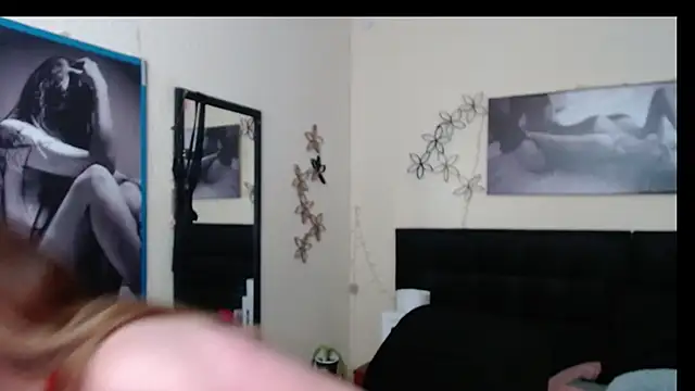 AnthonelaBella online show from 02/25/26, 03:21