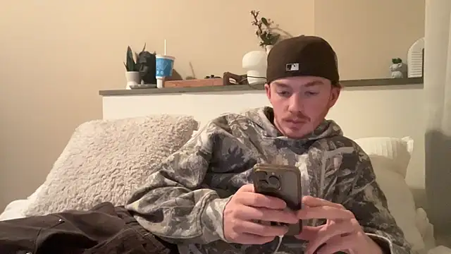 younghungginger online show from 12/03/24, 02:14