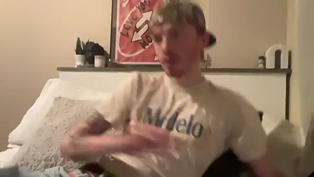 younghungginger online show from 02/06/25, 12:43