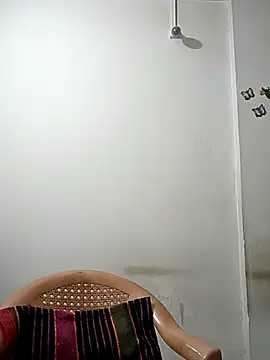 Snapshot of sunita6009 chatting on 02/05/26, 01:38 sunita6009 online show from 02/05/26, 01:38