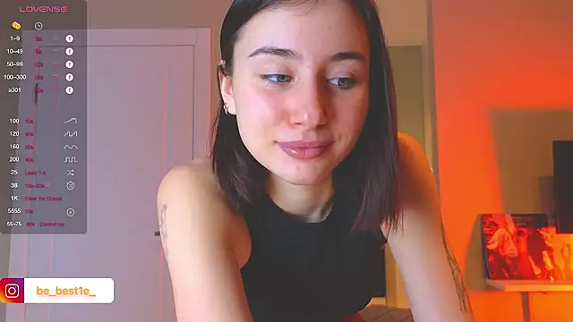 Snapshot of Vostok-6 chatting on 12/10/24, 12:05 Vostok-6 online show from 12/10/24, 12:05