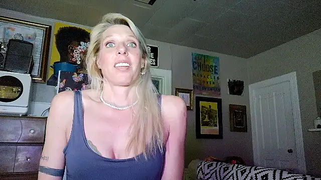 Glamazonx online show from 02/20/26, 07:10