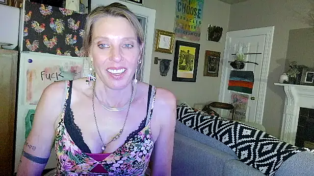 Glamazonx online show from 03/23/26, 01:20